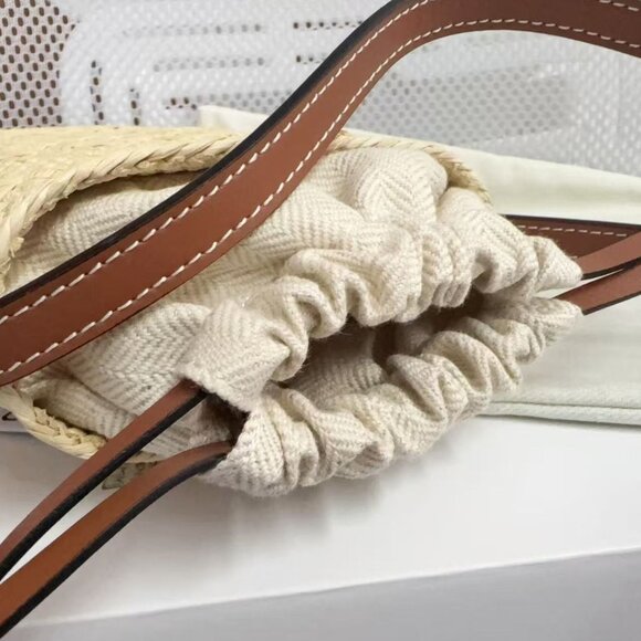 Loewe Square Pocket Bag - Picture 8 of 11